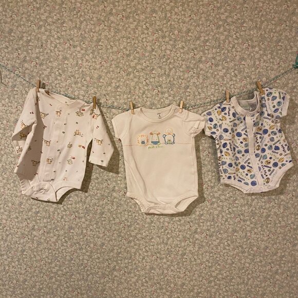 onesies - Picture 1 of 5